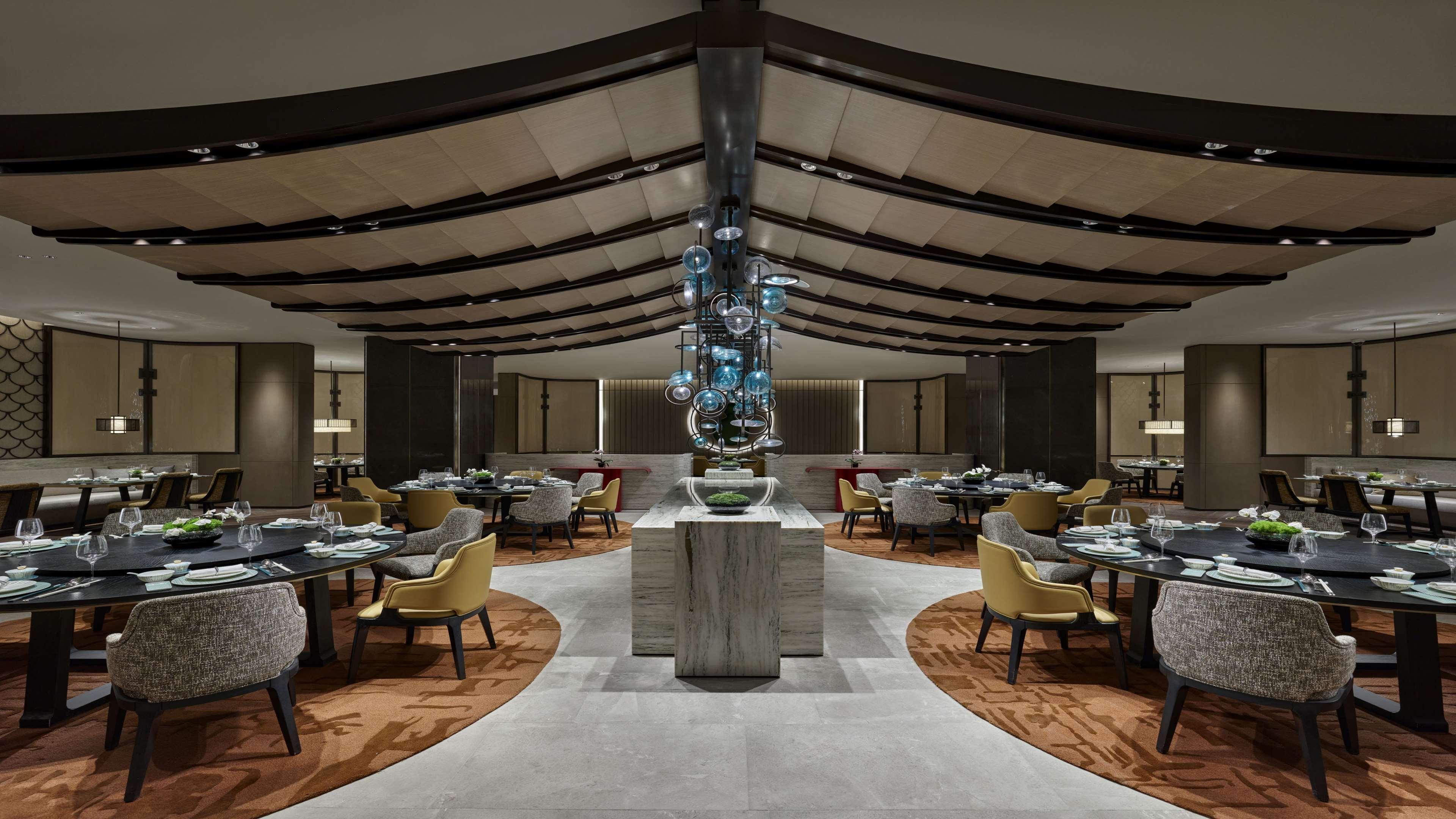 Hilton Lanzhou City Center 외부 사진