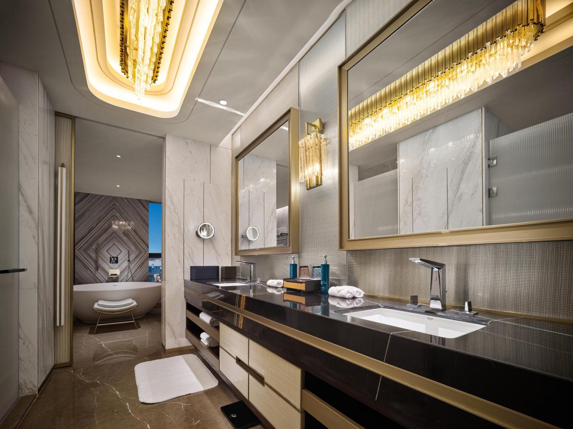Hilton Lanzhou City Center 외부 사진